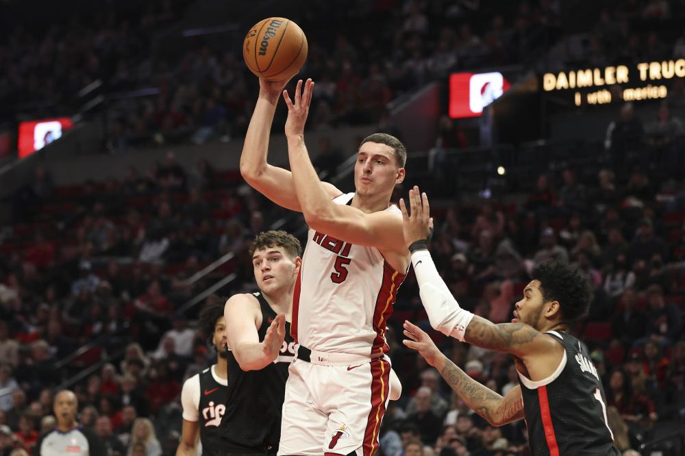 而俱乐部方 而俱乐部方