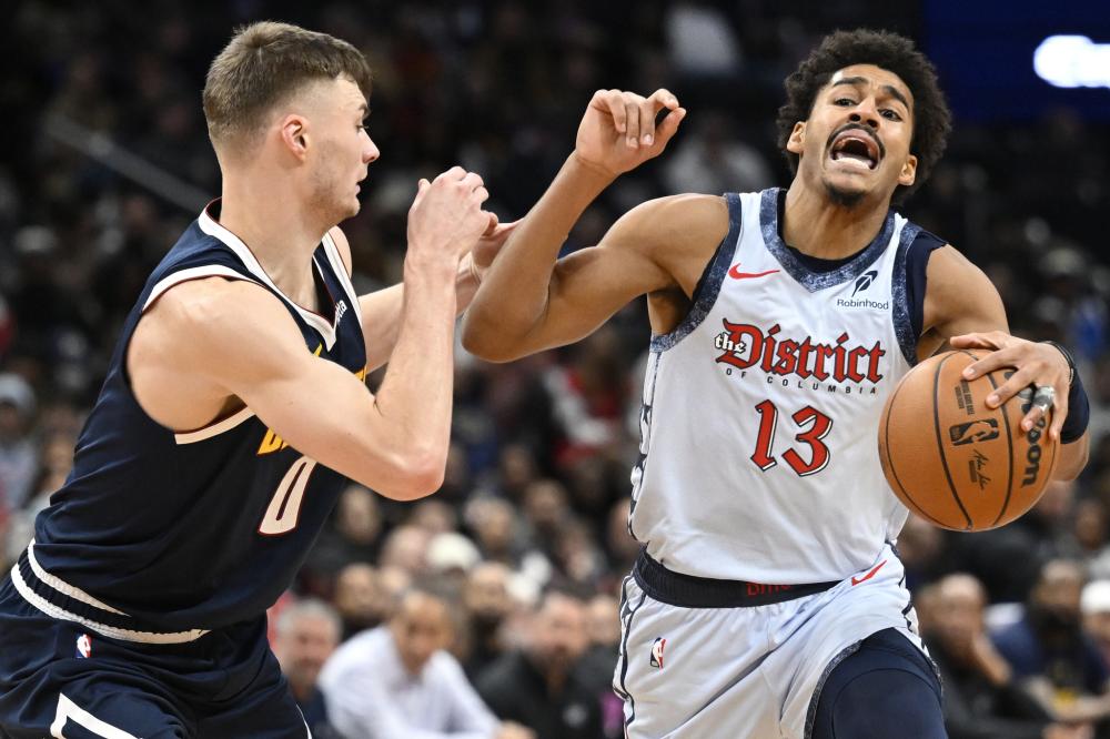 战正酣之际 战正酣之际