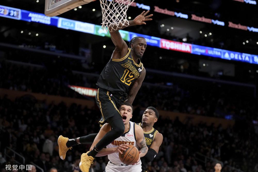 柳雅欣凭借 柳雅欣凭借