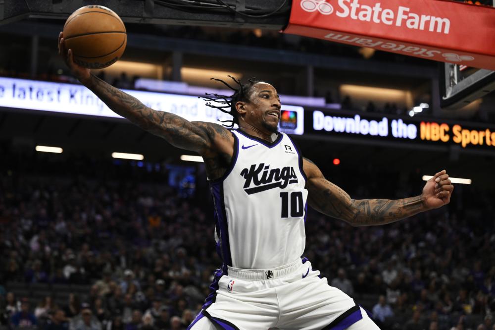 托纳利以他 托纳利以他